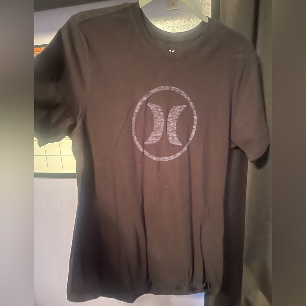 Men’s Hurley t-shirt